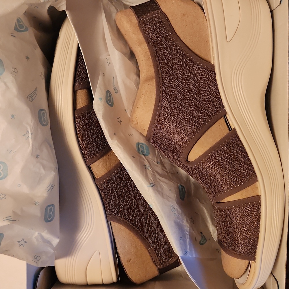 Bzees Brown Slip-On Shoes, 11M, Brand New In Box